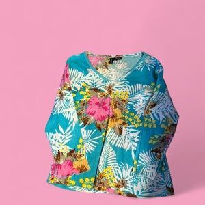 Shi by JOURNEYS Floral V-Neck Top